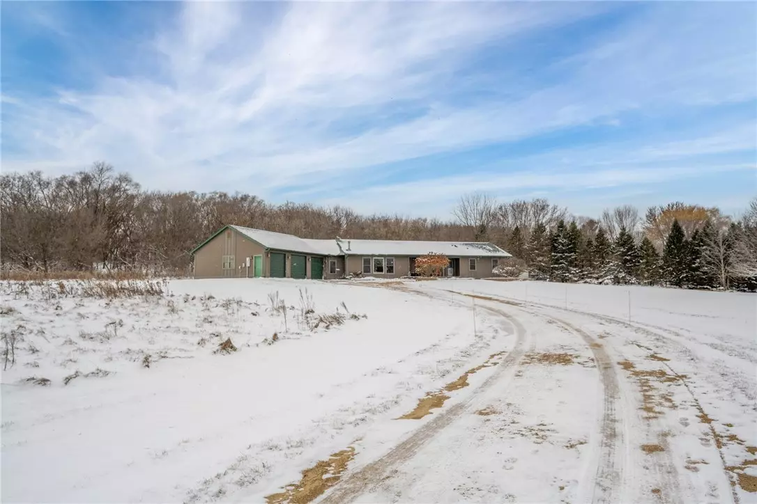 Star Prairie, WI 54026,2061 10th AVE