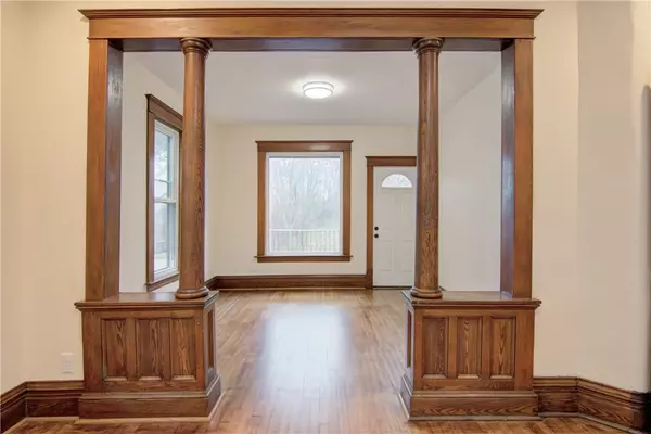 Chippewa Falls, WI 54739,405 N State ST