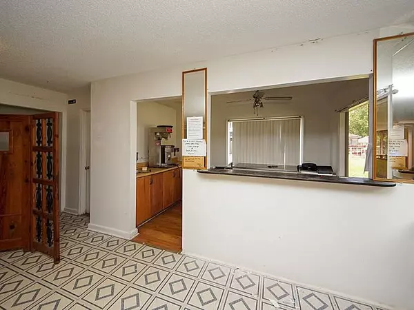 Bonneau, SC 29431,1457 Main ST