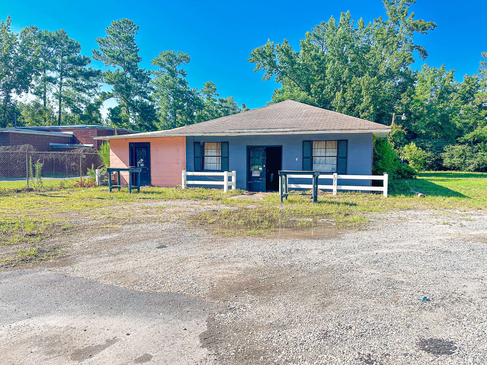 262 Black Oak RD, Bonneau, SC 29431