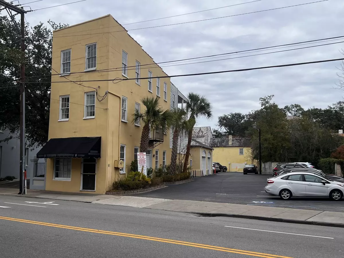 Charleston, SC 29401,250 Meeting ST