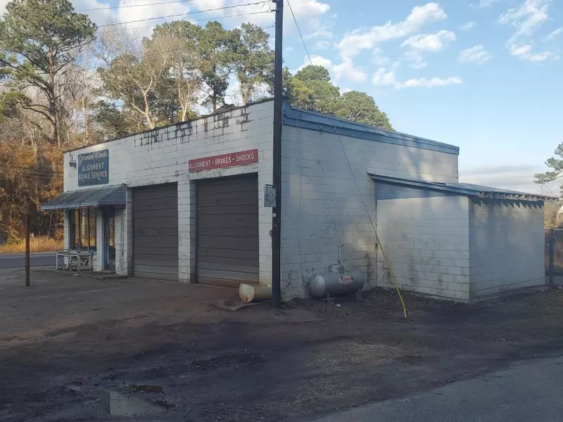 6169 Hwy 162, Hollywood, SC 29449