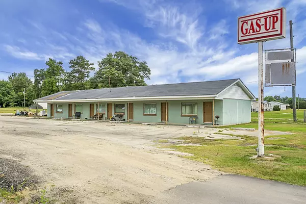 Pineville, SC 29468,1054 Edgewater RD