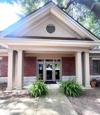 260 W Coleman BLVD, Mount Pleasant, SC 29464