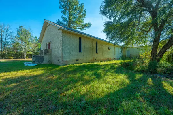 Saint Stephen, SC 29479,1149 Schurlknight RD