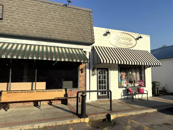 Moncks Corner, SC 29461,110 E Railroad Ave