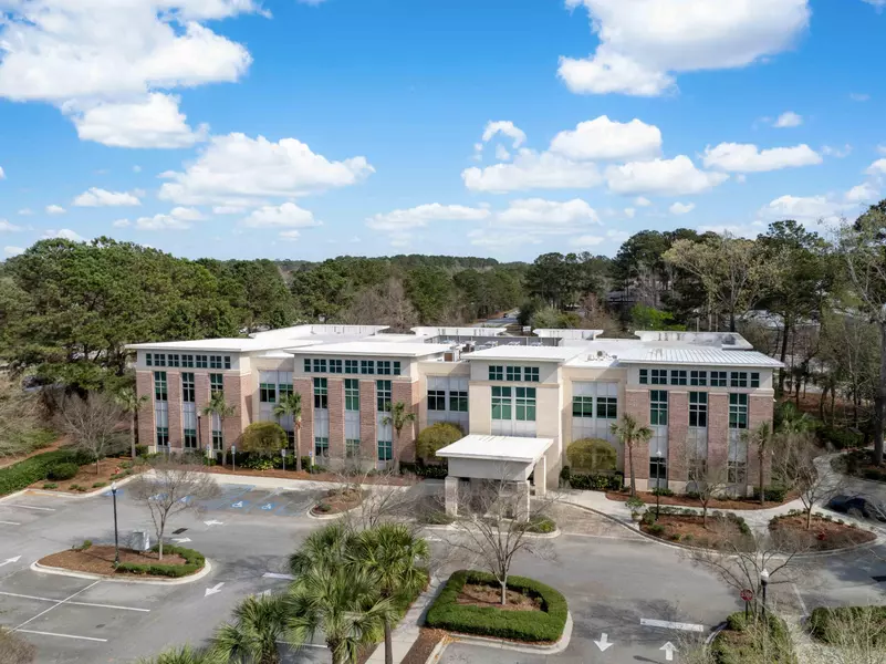 421 Wando Park BLVD, Mount Pleasant, SC 29464