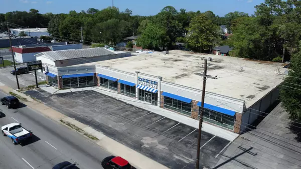 5550 Rivers AVE, North Charleston, SC 29406