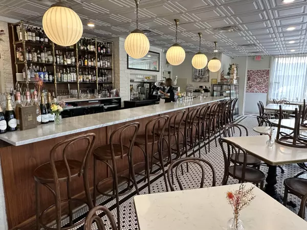 Charleston, SC 29407,652 St. Andrews BLVD