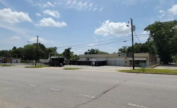 North Charleston, SC 29406,5351 Rivers AVE