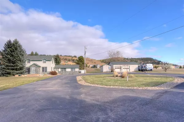 11600 Quaal Road, Black Hawk, SD 57718