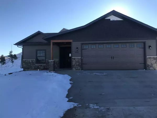 2203 Arrowhead Circle, Spearfish, SD 57783