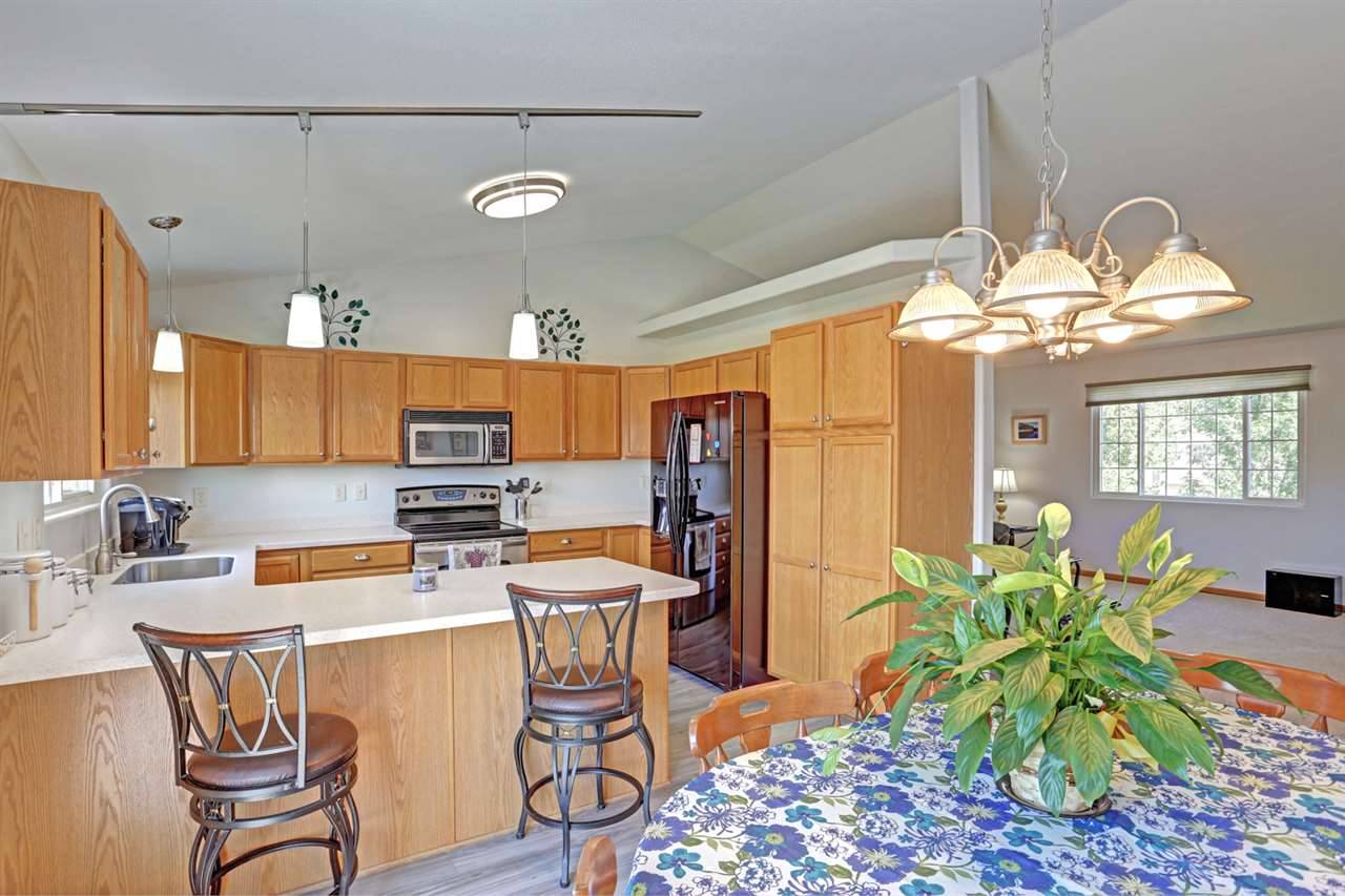 Box Elder, SD 57719,319 Freude Lane