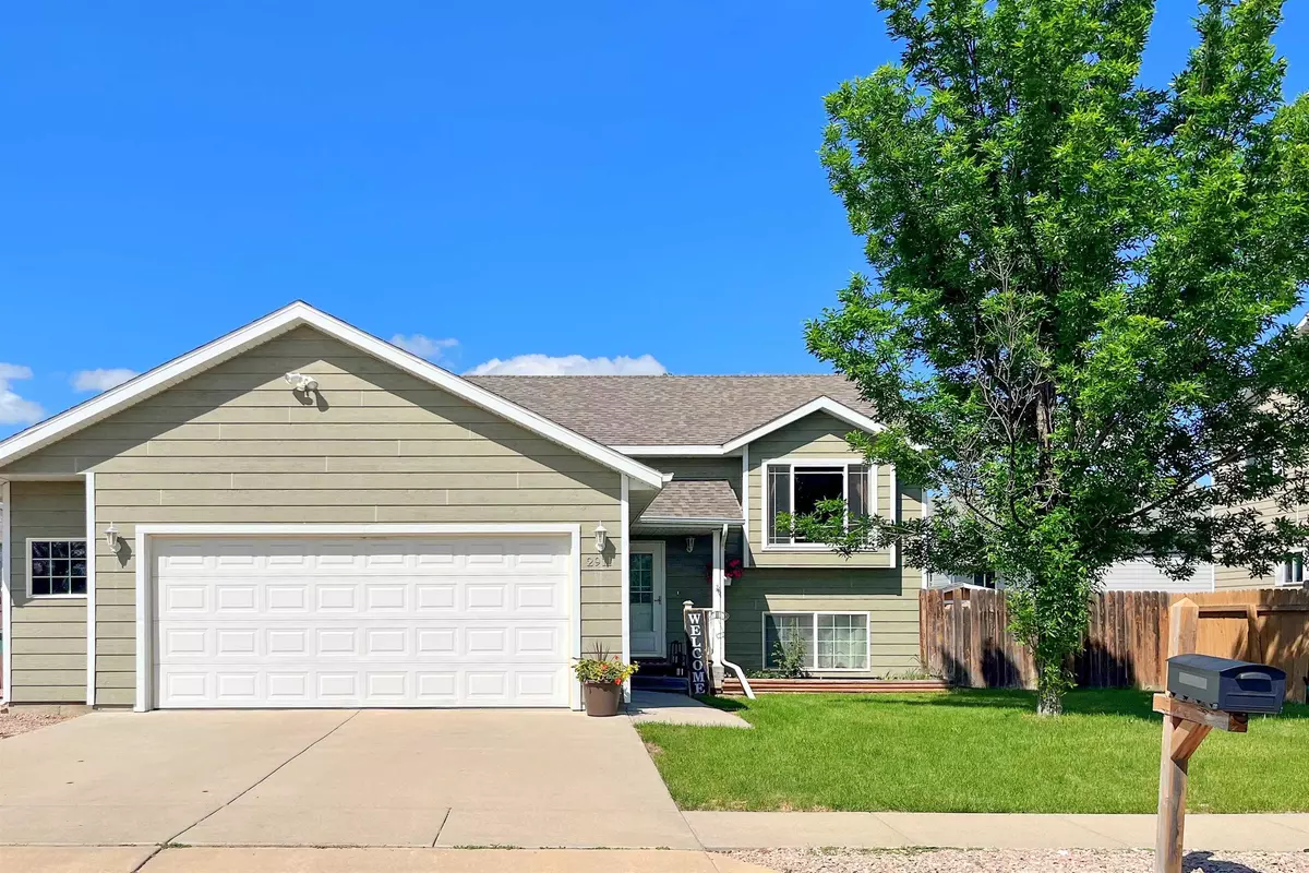 Rapid City, SD 57703,2911 Benjamin Street