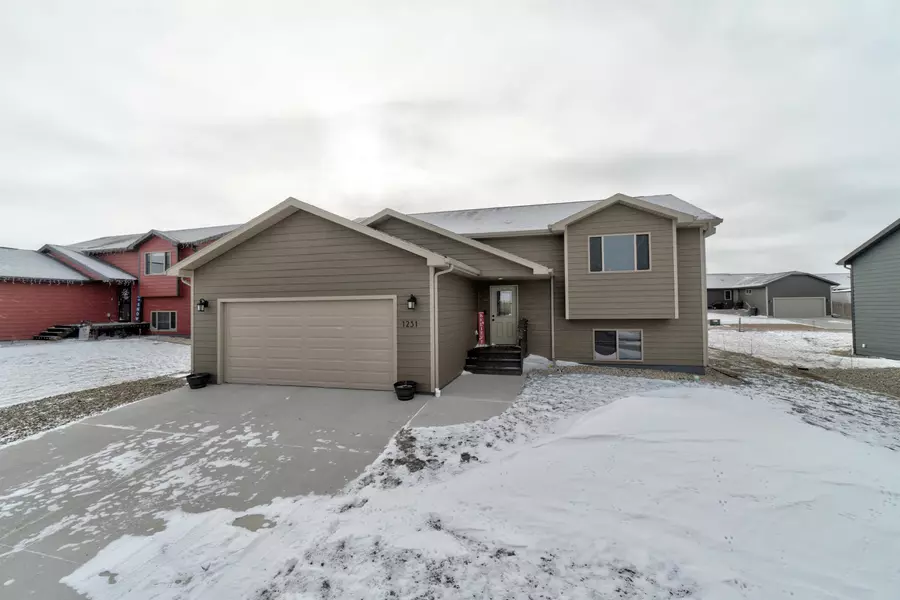 1231 Kodiak Drive, Rapid City, SD 57719