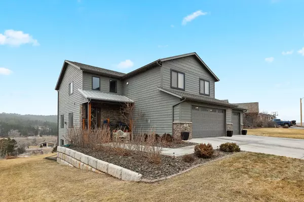 6015 Nugget Gulch Road, Rapid City, SD 57702