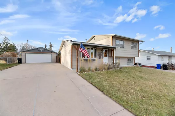 2623 Hoefer Avenue, Rapid City, SD 57701