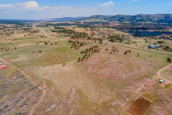 Hot Springs, SD 57747,Four R Road