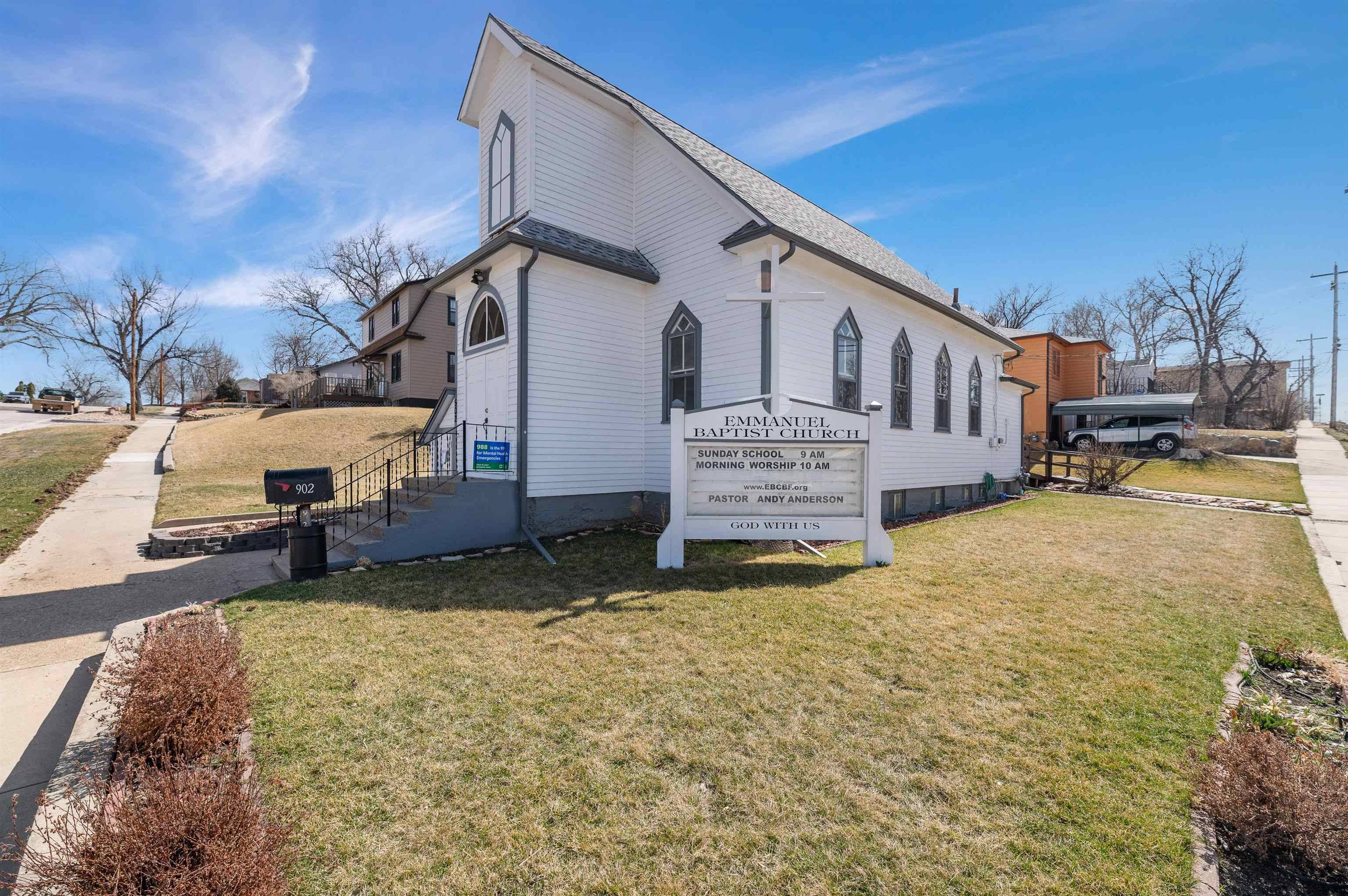 Belle Fourche, SD 57717,902 Lawrence Street