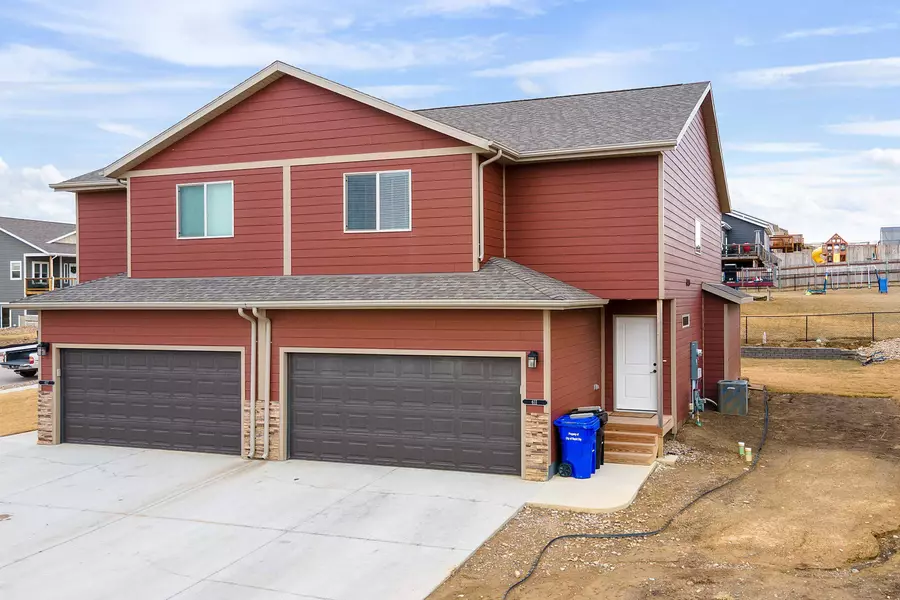 611 Copperfield Drive, Rapid City, SD 57703