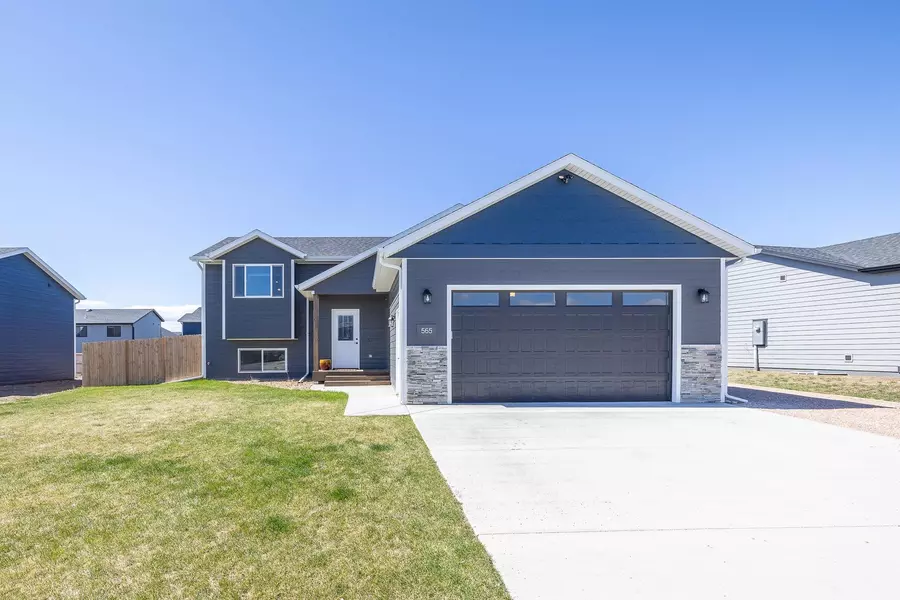 565 Antietam Drive, Box Elder, SD 57719