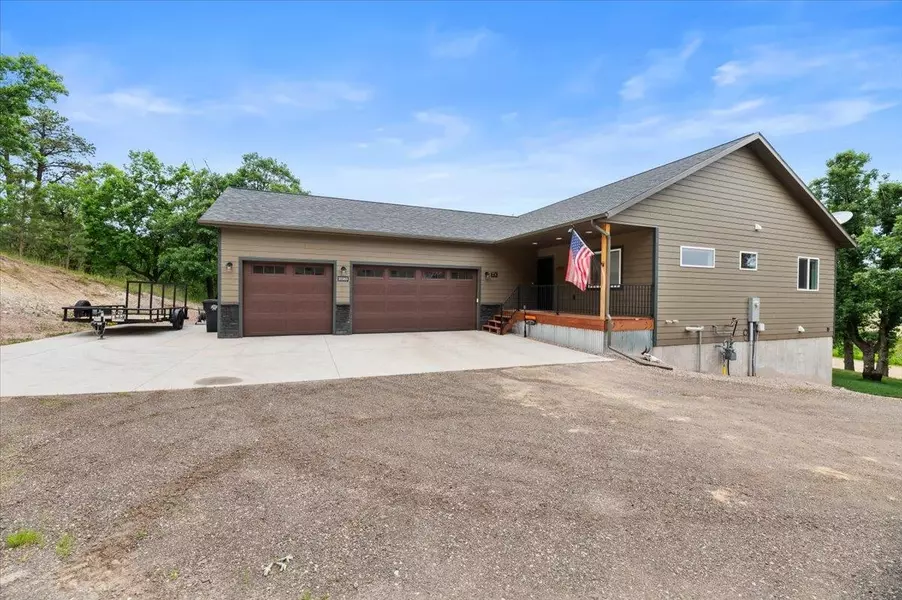 20265 Frontier Loop, Whitewood, SD 57793