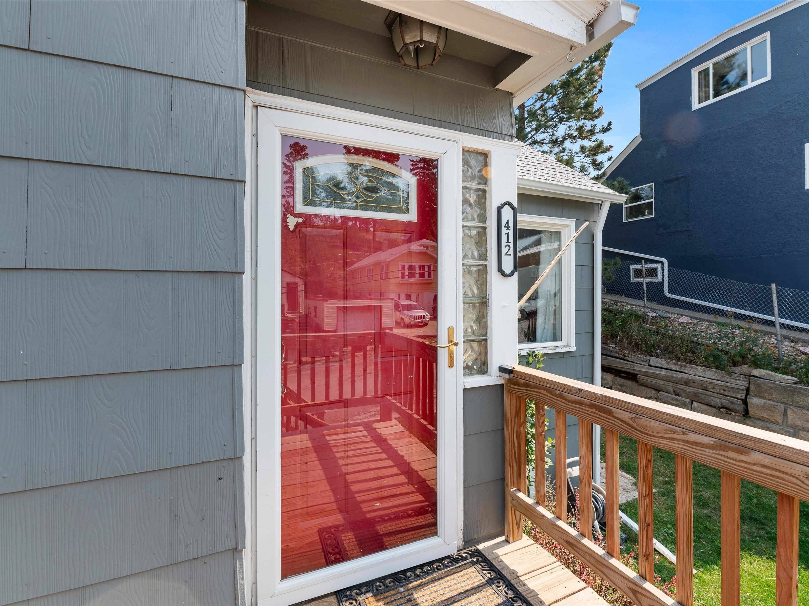 Lead, SD 57754,412 Spark Street
