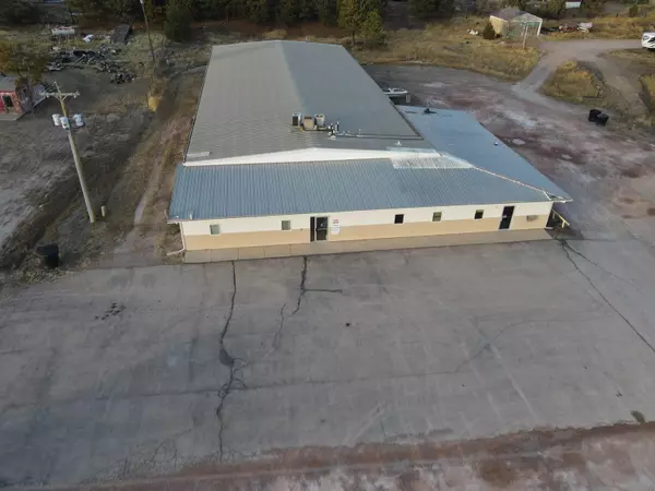 Newcastle, WY 82701,2013 W Main Street