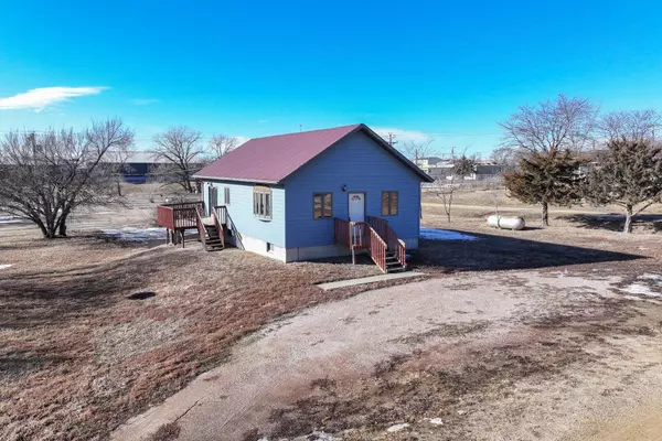 103 Washington Avenue, Murdo, SD 57559