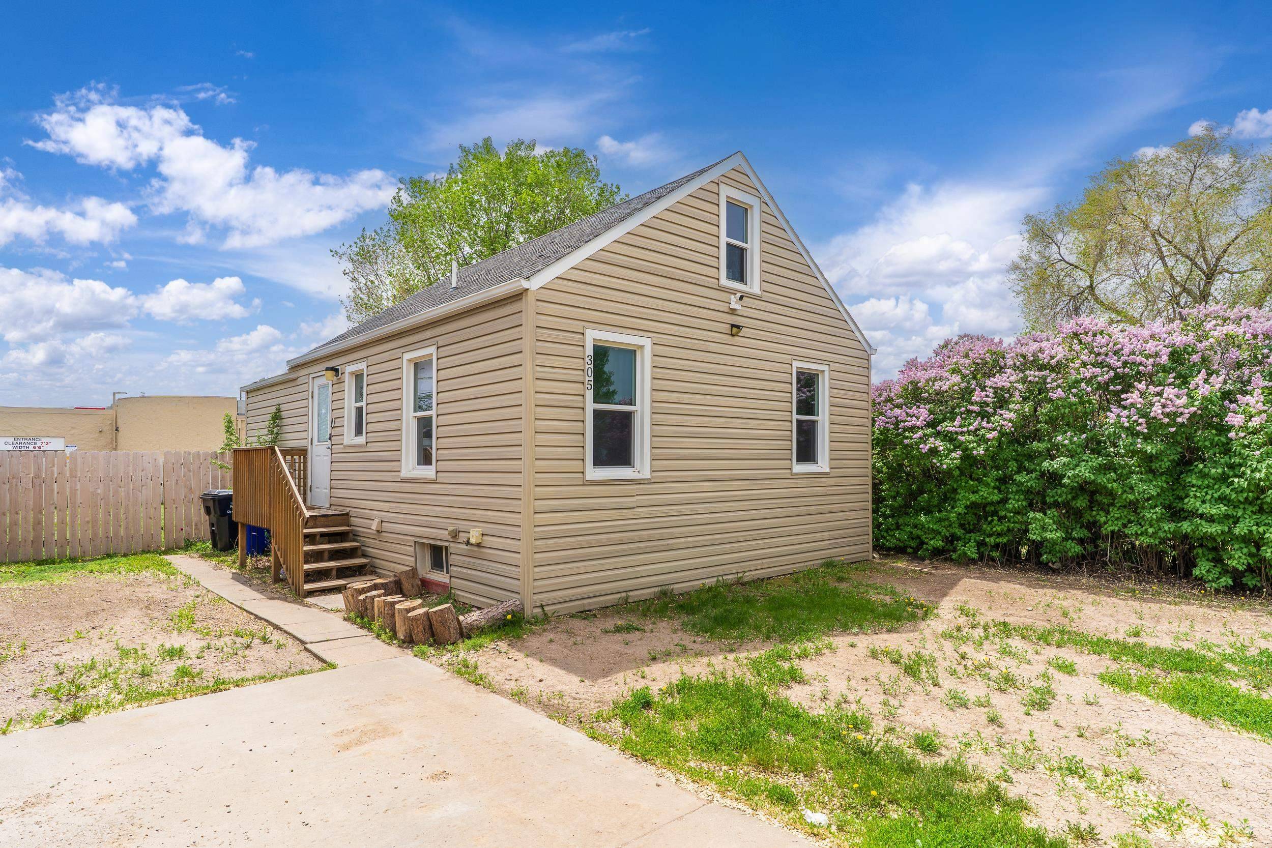 Rapid City, SD 57701,305 E Watertown Street