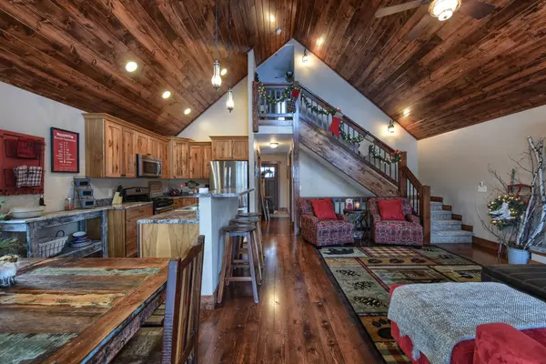 Lead, SD 57754,21176 Gilded Mountain Road