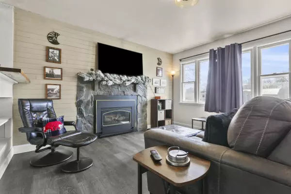 Rapid City, SD 57701-0000,702 E Tallent Street