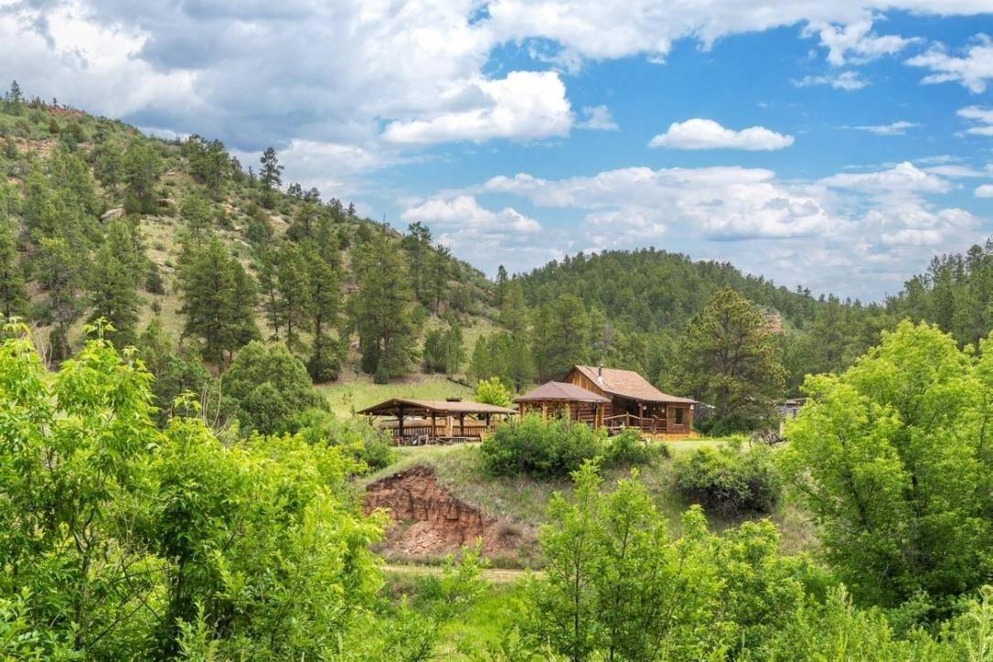 Custer, SD 82701,10227 Redbird Canyon Road
