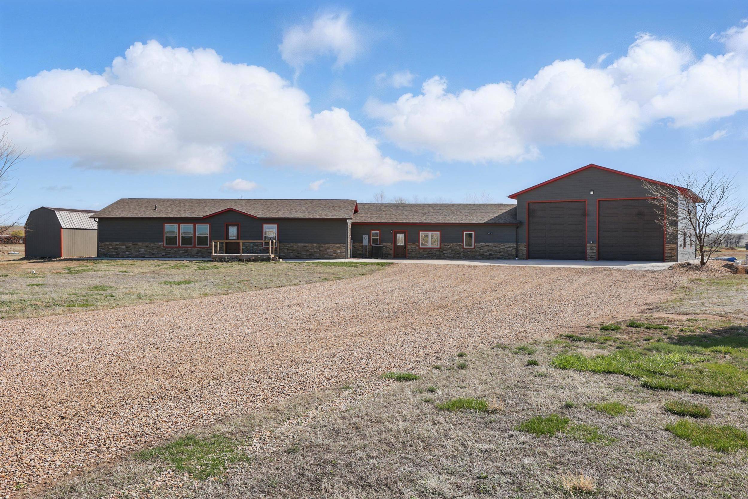 Hot Springs, SD 57747,13267 Hillsview Drive