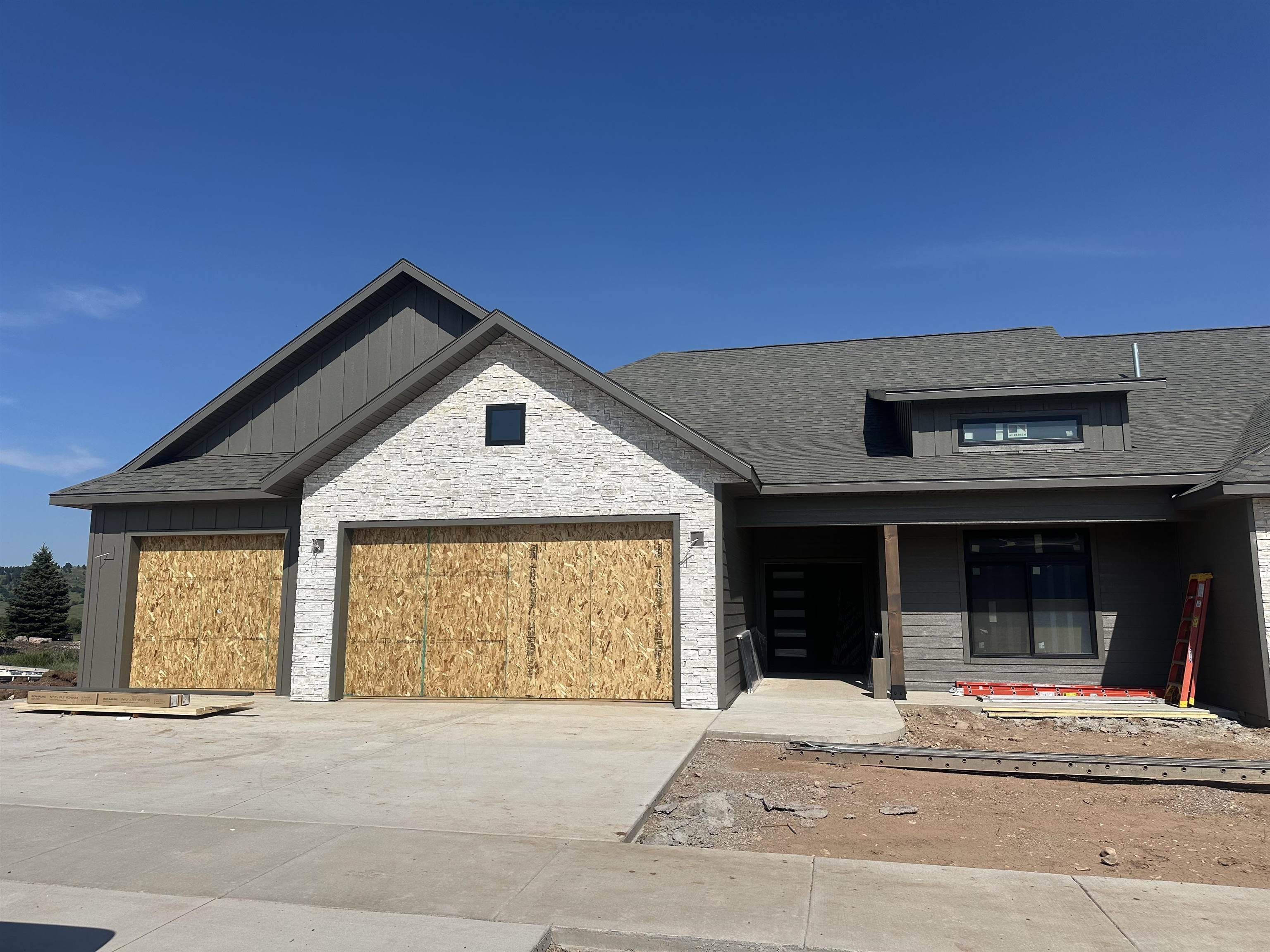 7925 Duke Parkway, Spearfish, SD 57783