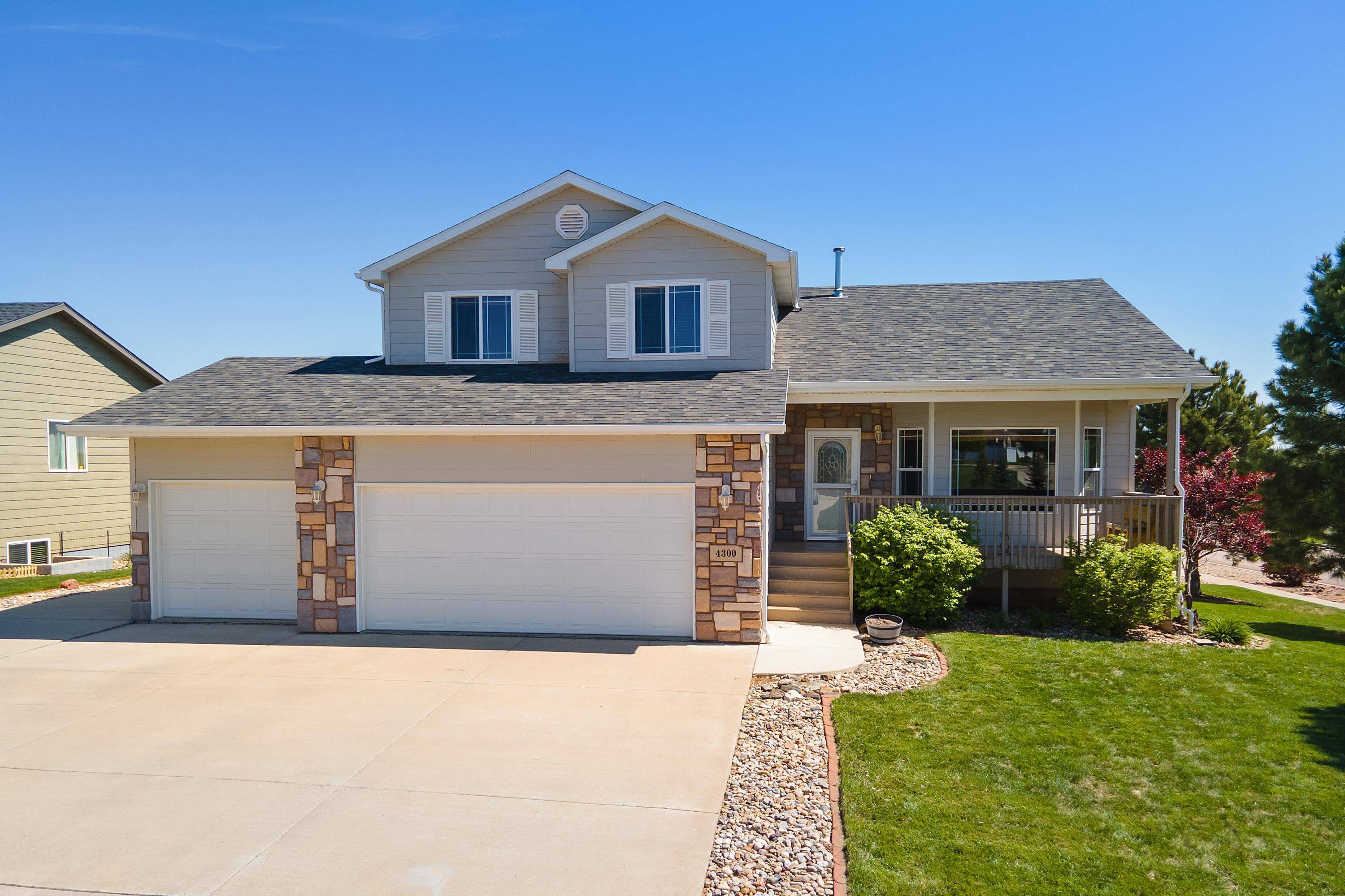 4300 Donegal Way, Rapid City, SD 57702