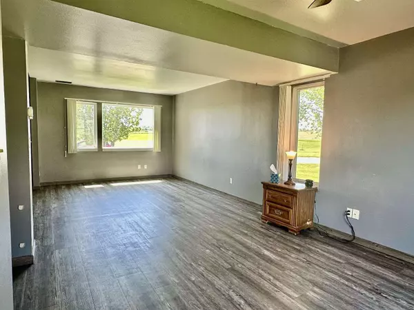 Belle Fourche, SD 57717,13B Statesboro Drive