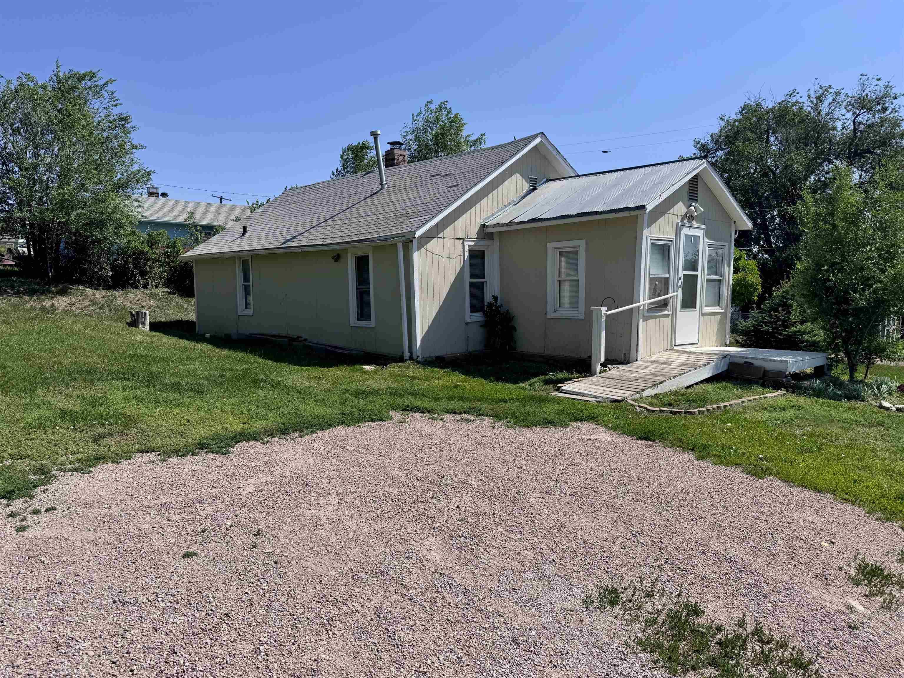 Rapid City, SD 57701,1612 Van Buren Street