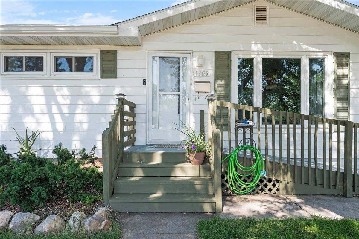 Belle Fourche, SD 57717,1109 Walworth Street