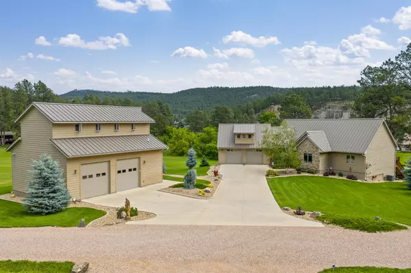 13041 Sonquist Lane, Rapid City, SD 57702