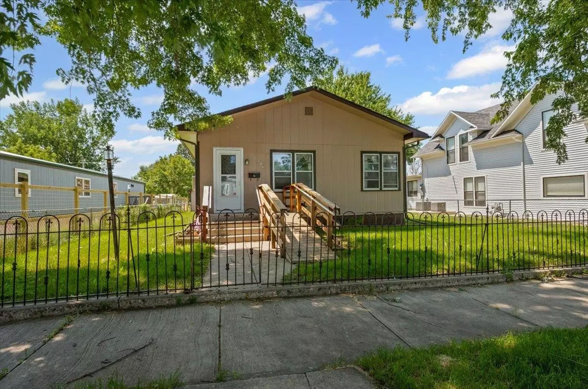 Belle Fourche, SD 57717,506 3rd Avenue