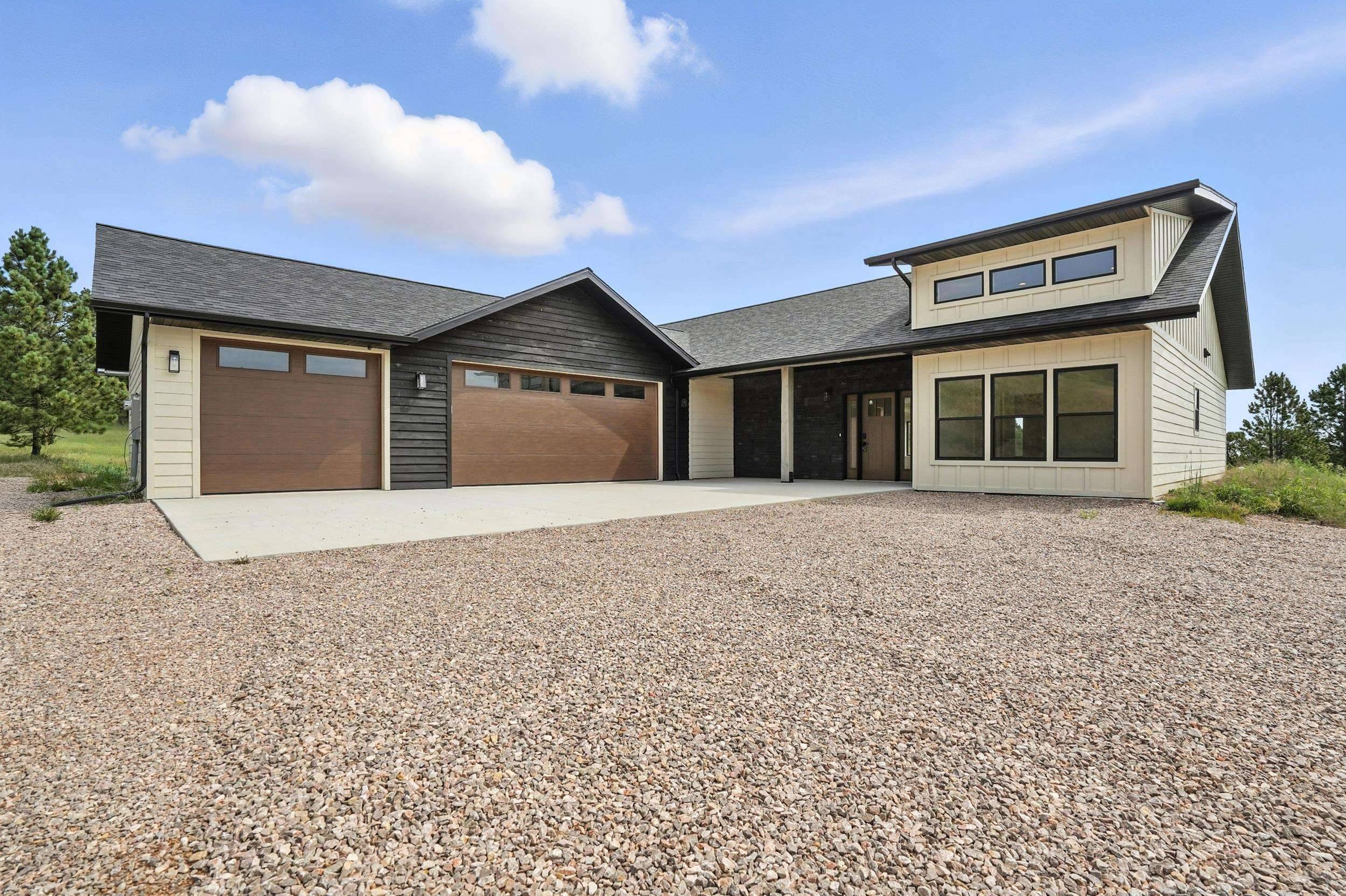 12243 Prairie View Loop, Whitewood, SD 57793-0000