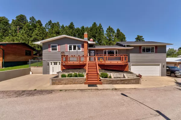 239 Deer Path, Lead, SD 57754