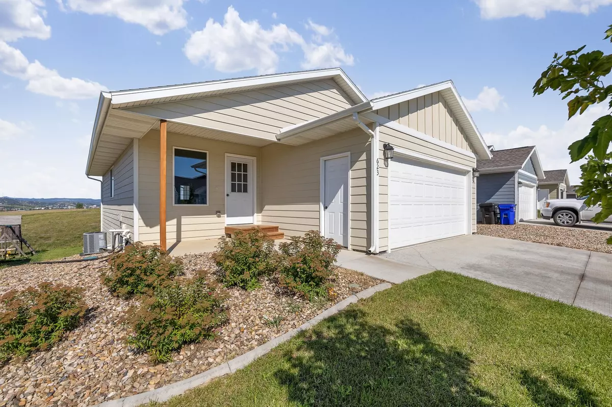 Rapid City, SD 57703,623 Diamond Ridge Boulevard