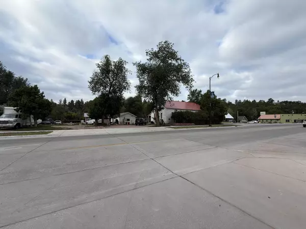 Hot Springs, SD 57747,410 & 406 S Chicago Street
