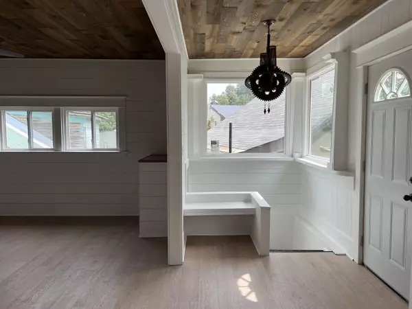 Lead, SD 57754,106 Columbus Street