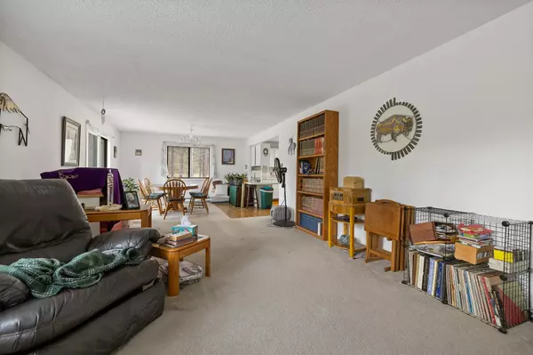 Rapid City, SD 57702,24227 Pine Grove Road