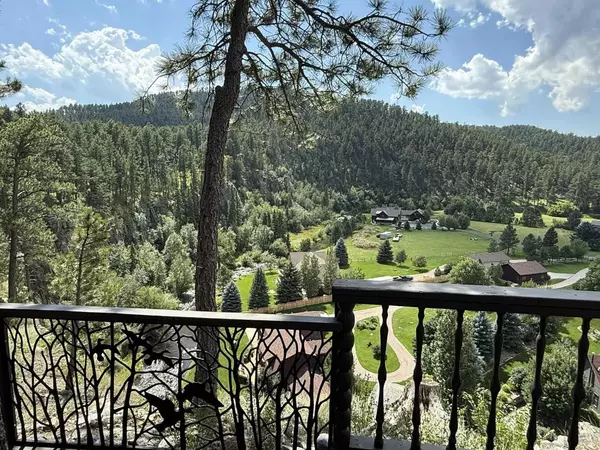 22909 Cliff View Ln, Rapid City, SD 57702