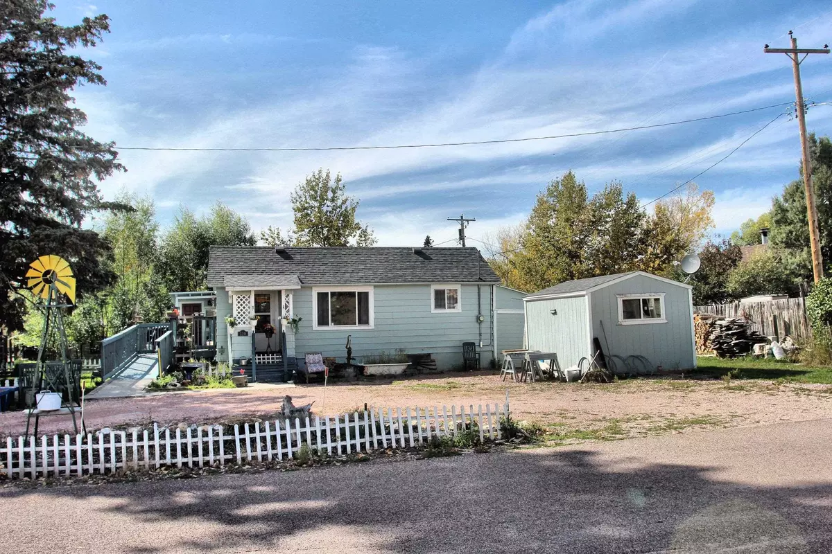 Custer, SD 57730,119 N 10th Street