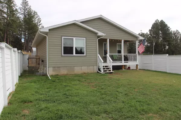 Custer, SD 57730,960 Ponderosa Street